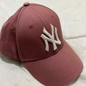 Pink NY Yankees baseball cap